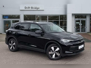 Used Volkswagen Tiguan 2024 for sale - 75310424: Photo