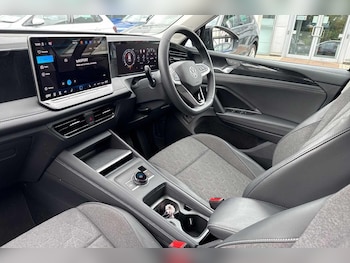 Used Volkswagen Tiguan 2024 for sale - 75310424: Photo