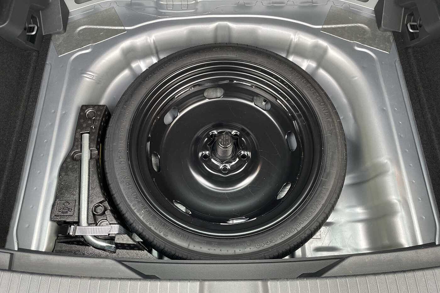 Used Volkswagen T-Roc 2023 for sale - 76991439: Photo 11