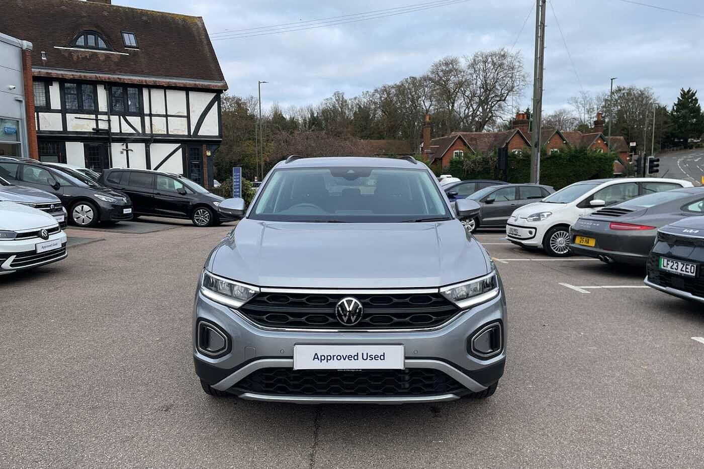 Used Volkswagen T-Roc 2023 for sale - 76991439: Photo 7