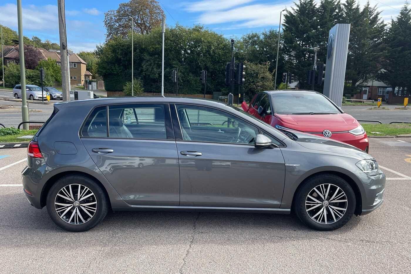 Used Volkswagen Golf 2019 for sale - 76013612: Photo 20