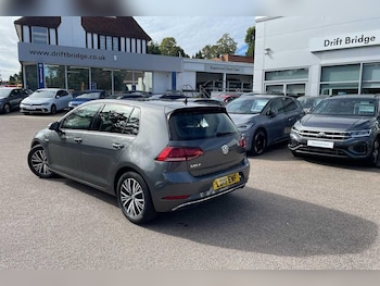 Used Volkswagen Golf 2019 for sale - 76013612: Photo 3