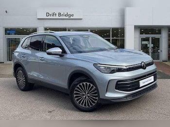 Volkswagen - Tiguan