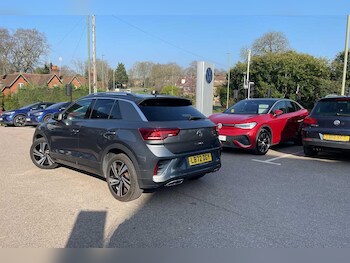 Used Volkswagen T-Roc 2022 for sale - 77753003: Photo