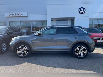 Used Volkswagen T-Roc 2022 for sale - 77753003: Photo