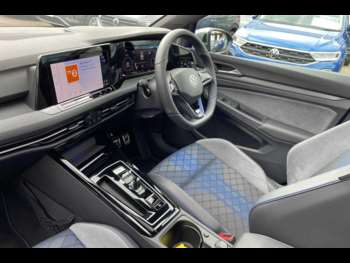 Used Volkswagen Golf 2023 for sale - 75310673: Photo