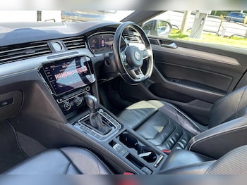 Used Volkswagen Arteon 2020 for sale - 78348071: Photo