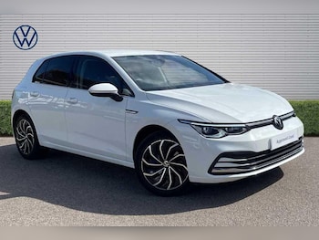 Used Volkswagen Golf 2023 for sale - 78492221: Photo
