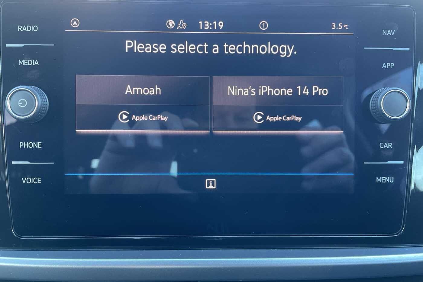 Used Volkswagen T-Roc for sale - 77484082: Photo 16