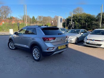 Used Volkswagen T-Roc 2025 for sale - 77484082: Photo