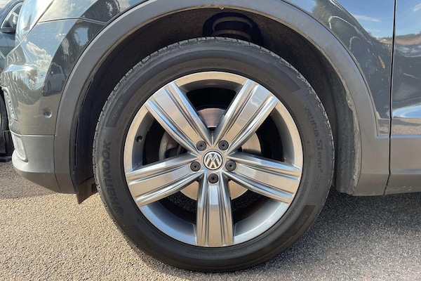 Used Volkswagen Tiguan 2019 for sale - 76122953: Photo 5