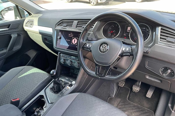 Used Volkswagen Tiguan 2019 for sale - 76122953: Photo 6