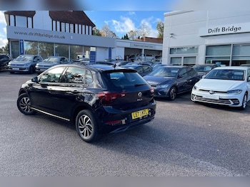 Used Volkswagen Polo 2023 for sale - 76377175: Photo