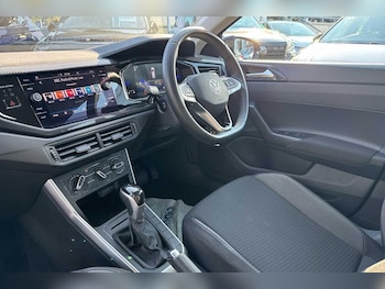 Used Volkswagen Polo 2024 for sale - 75670372: Photo