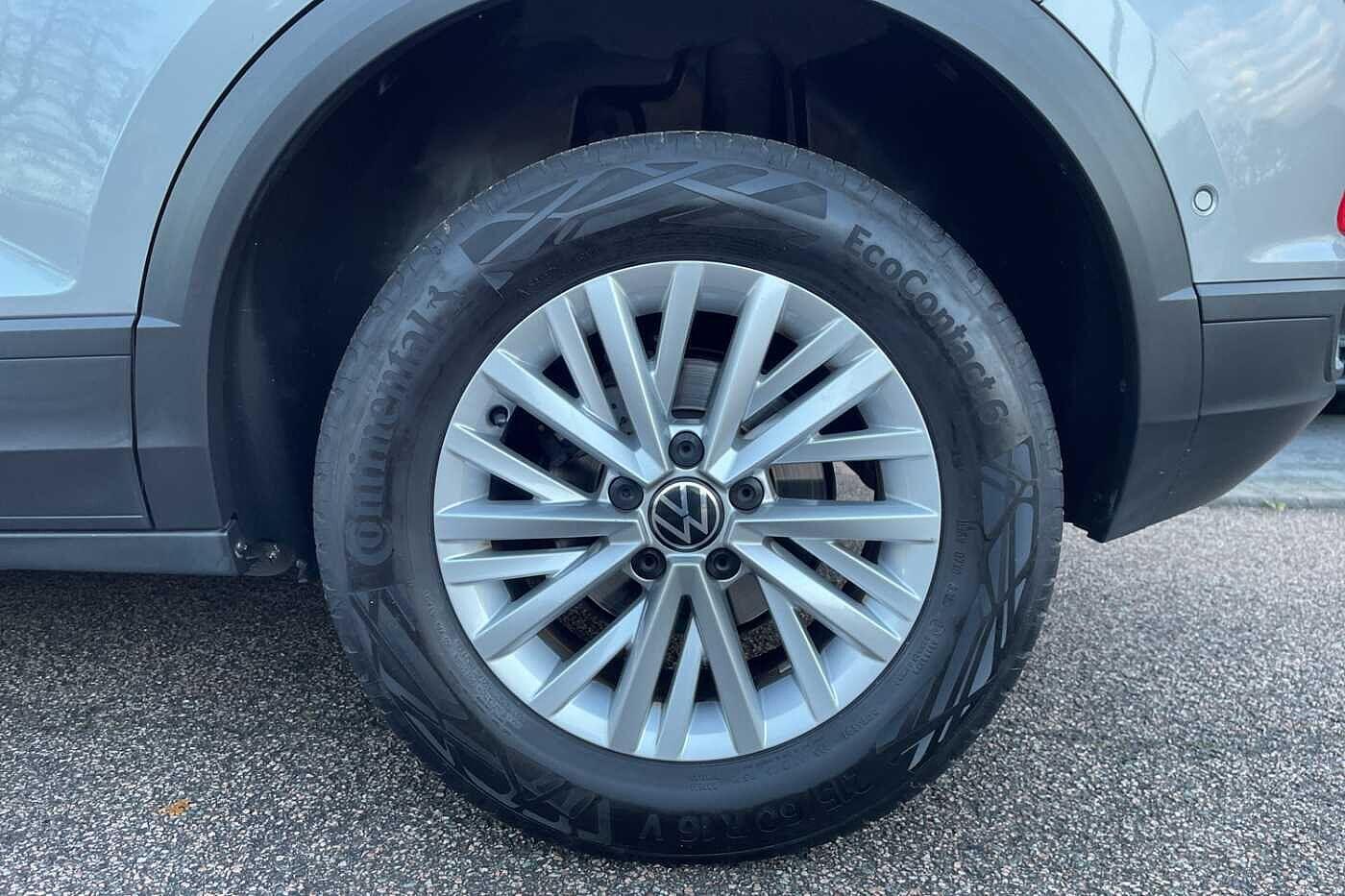 Used Volkswagen T-Roc 2023 for sale - 76620592: Photo 5