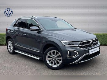 Used Volkswagen T-Roc 2024 for sale - 78086745: Photo