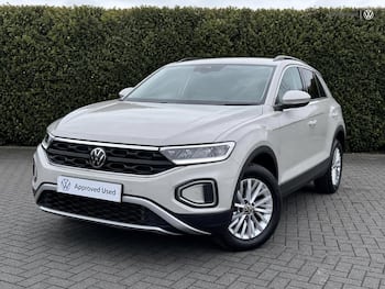 Used Volkswagen T-Roc 2023 for sale - 79756263: Photo