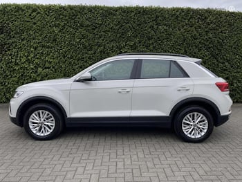 Used Volkswagen T-Roc 2023 for sale - 79756263: Photo