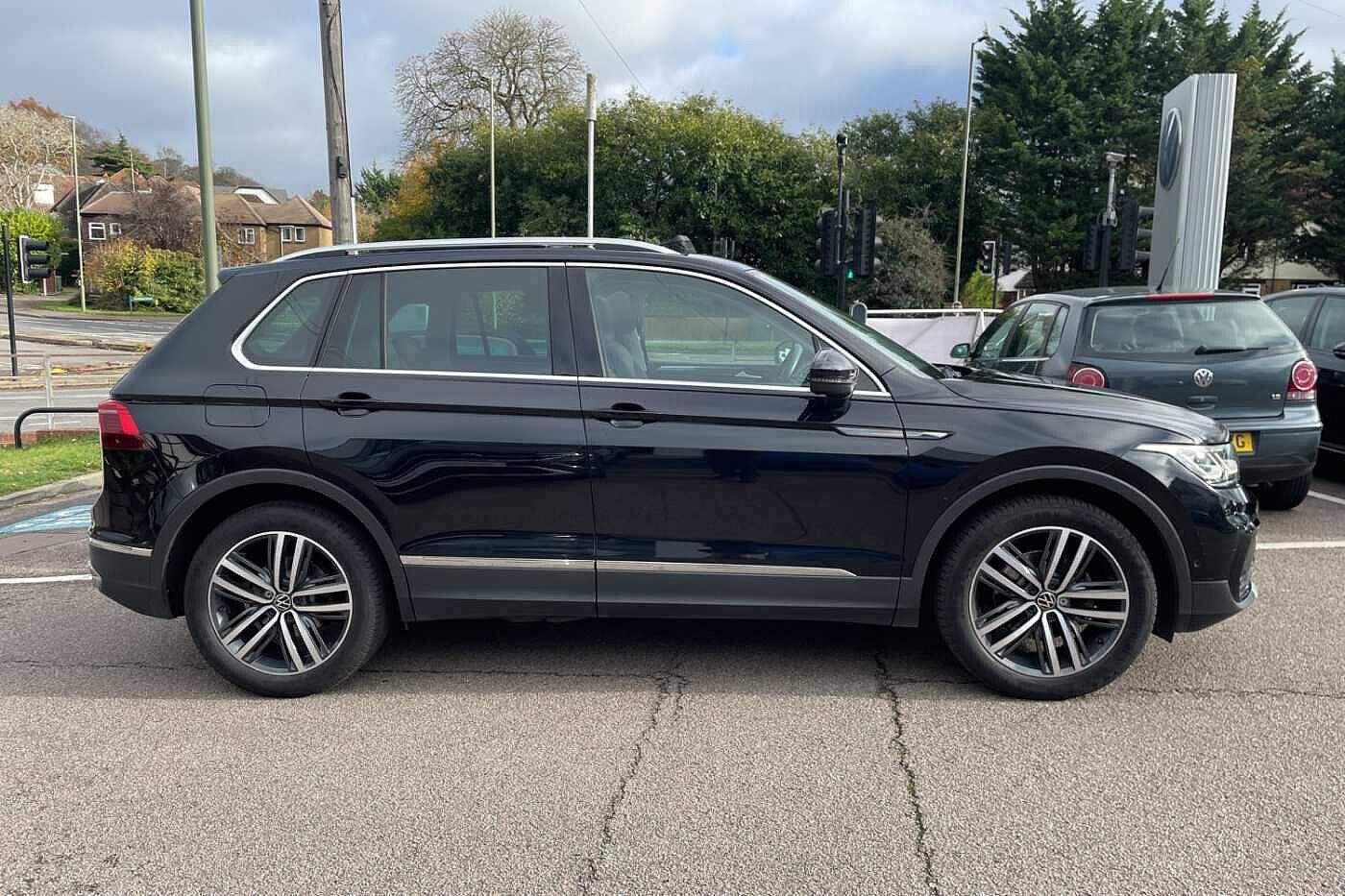 Used Volkswagen Tiguan 2020 for sale - 76992331: Photo 20