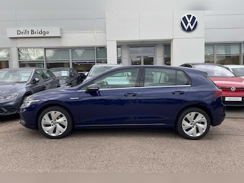 Used Volkswagen Golf 2023 for sale - 77549431: Photo