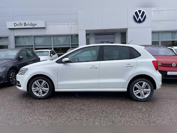 Used Volkswagen Polo 2017 for sale - 77163253: Photo