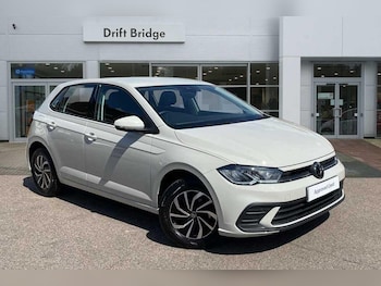 2024 (74) - 1.0 Life 5dr