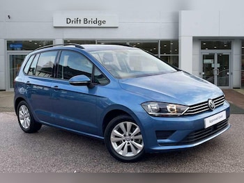 Used Volkswagen Golf SV 2016 for sale - 76388472: Photo