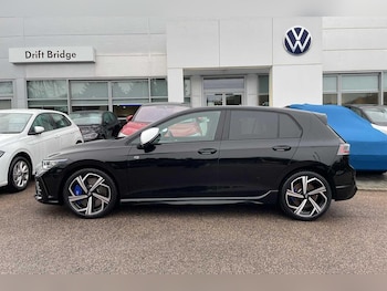 Used Volkswagen Golf 2025 for sale - 76965334: Photo