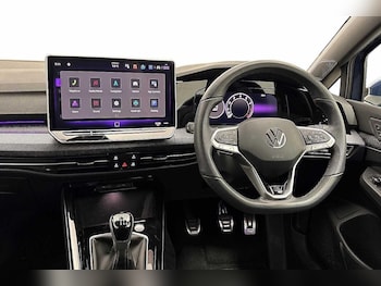 Used Volkswagen Golf 2025 for sale - 77898524: Photo