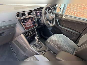 Used Volkswagen Tiguan 2023 for sale - 78958421: Photo