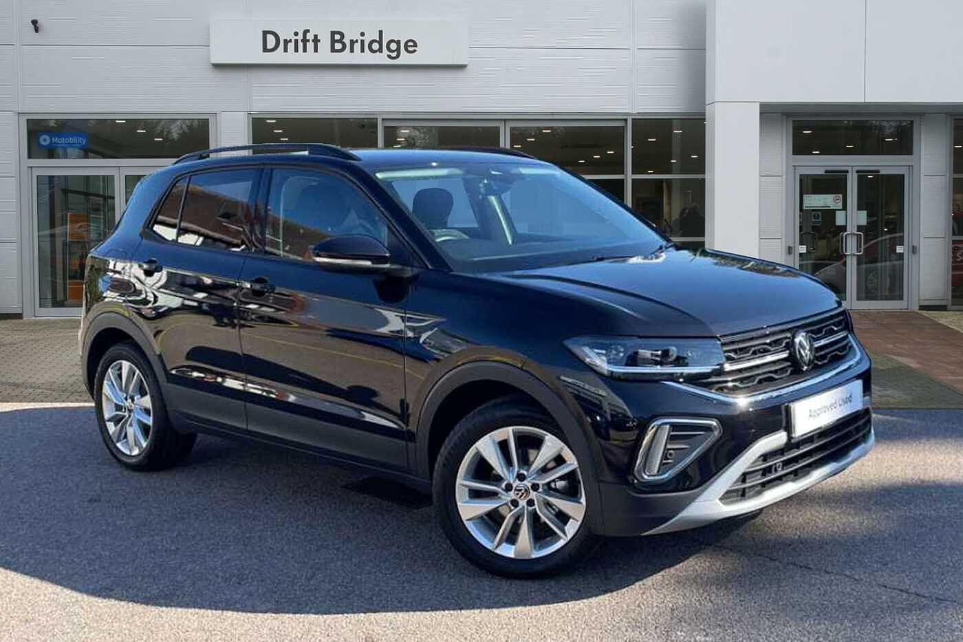 Used Volkswagen T-Cross 2025 for sale - 76121659: Photo 1