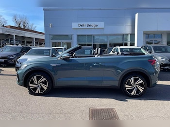 Used Volkswagen T-Roc 2025 for sale - 77970253: Photo