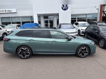 Used Volkswagen Passat 2025 for sale - 75647269: Photo