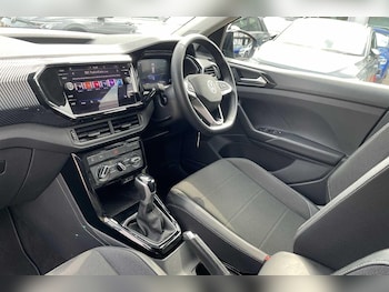 Used Volkswagen T-Cross 2023 for sale - 75916093: Photo