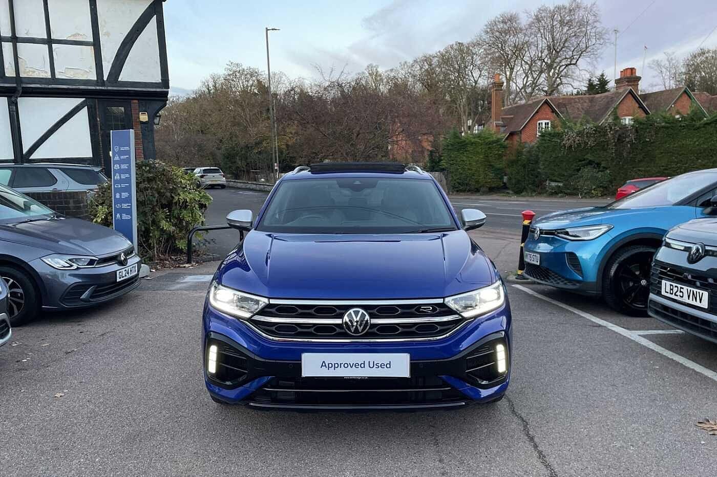 Used Volkswagen T-Roc 2024 for sale - 76714135: Photo 7