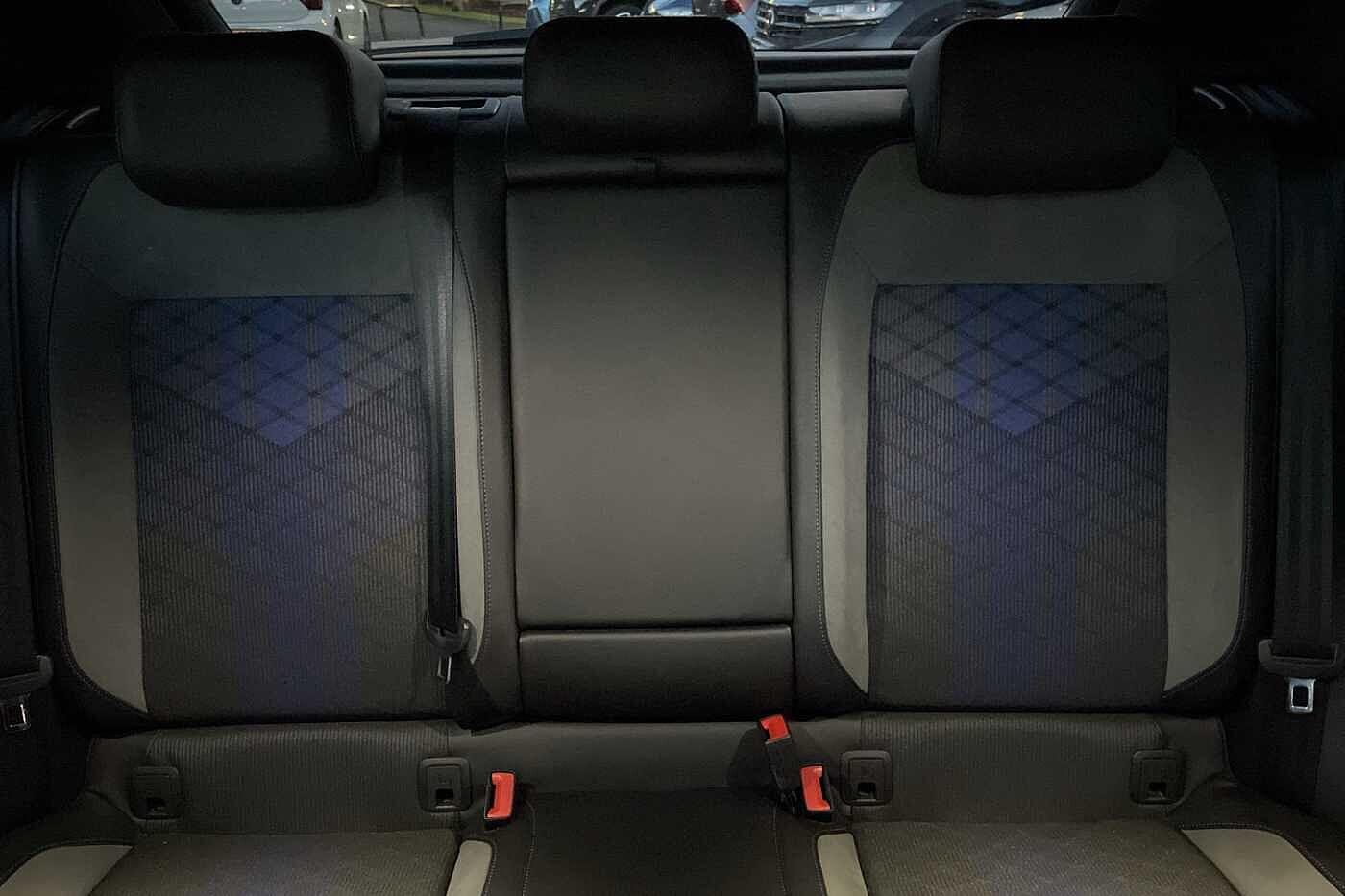 Used Volkswagen T-Roc 2024 for sale - 76714135: Photo 8