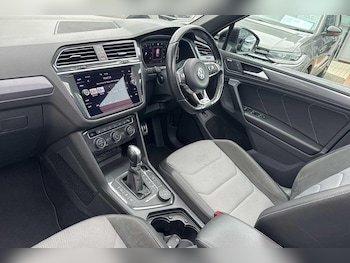 Used Volkswagen Tiguan 2019 for sale - 75635401: Photo