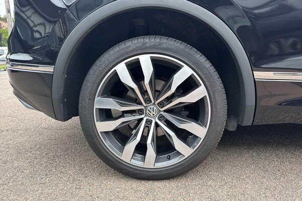 Used Volkswagen Tiguan 2019 for sale - 75635401: Photo 5