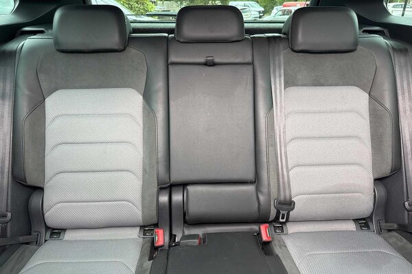 Used Volkswagen Tiguan 2019 for sale - 75635401: Photo 8