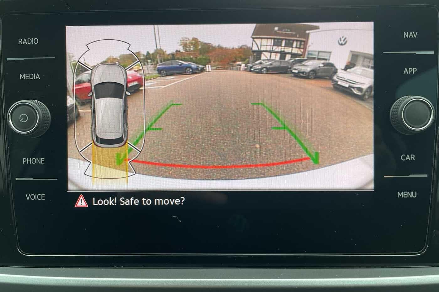 Used Volkswagen T-Roc 2025 for sale - 76996151: Photo 18