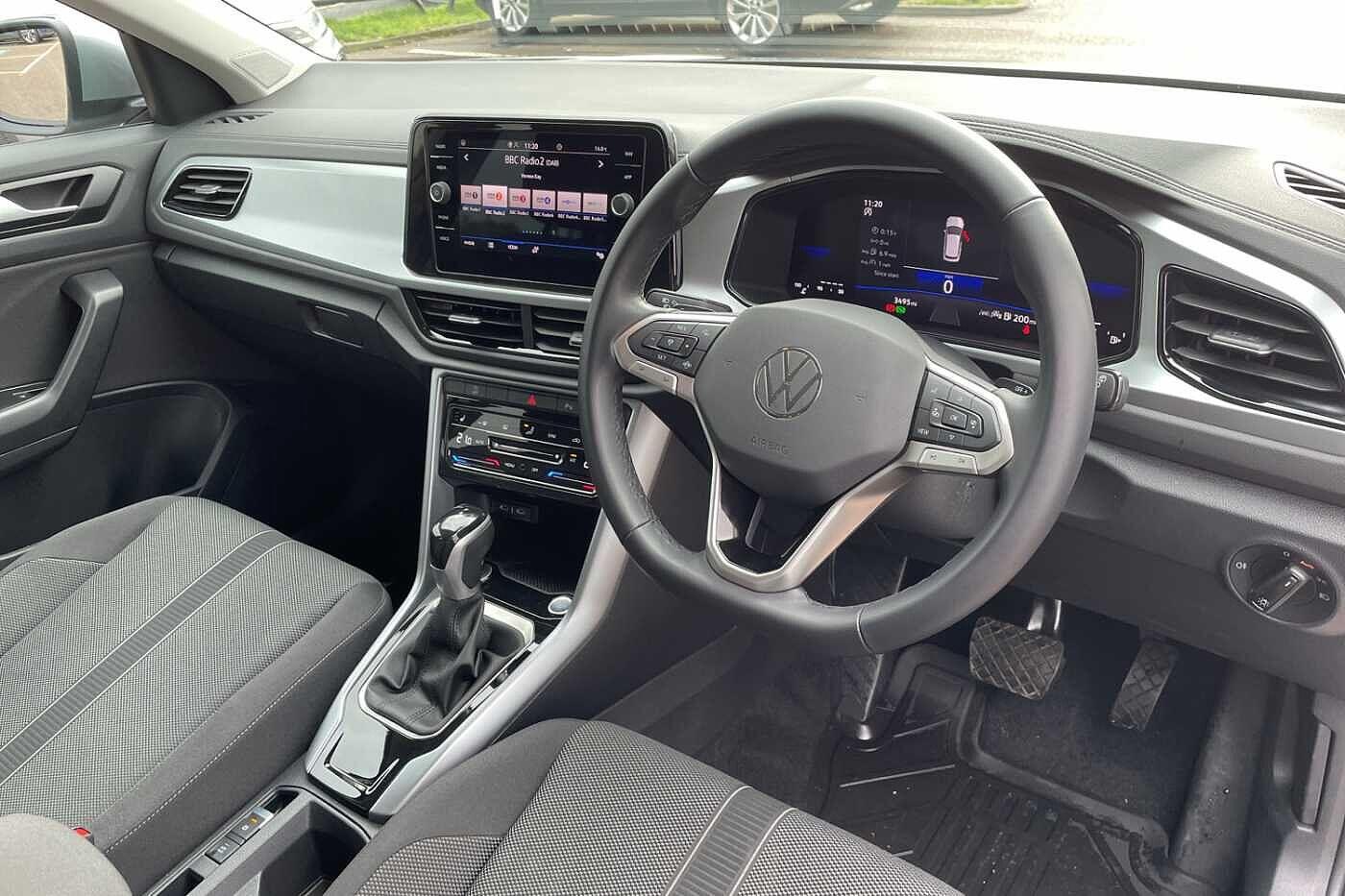 Used Volkswagen T-Roc 2025 for sale - 76996151: Photo 6