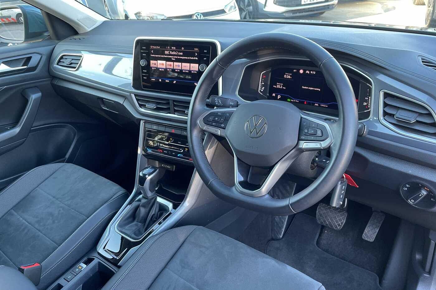 Used Volkswagen T-Roc 2024 for sale - 75990935: Photo 6
