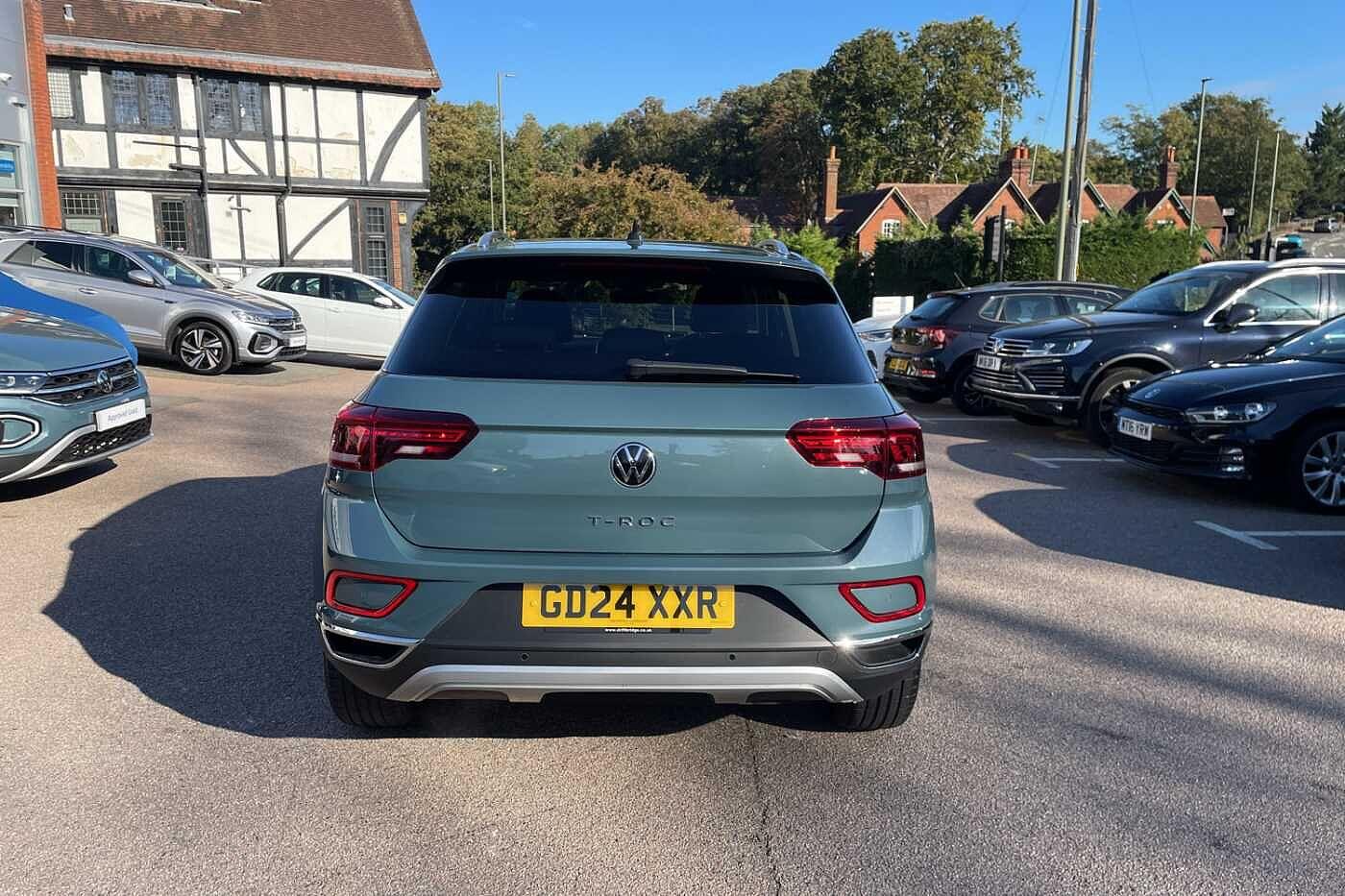 Used Volkswagen T-Roc 2024 for sale - 75990935: Photo 9