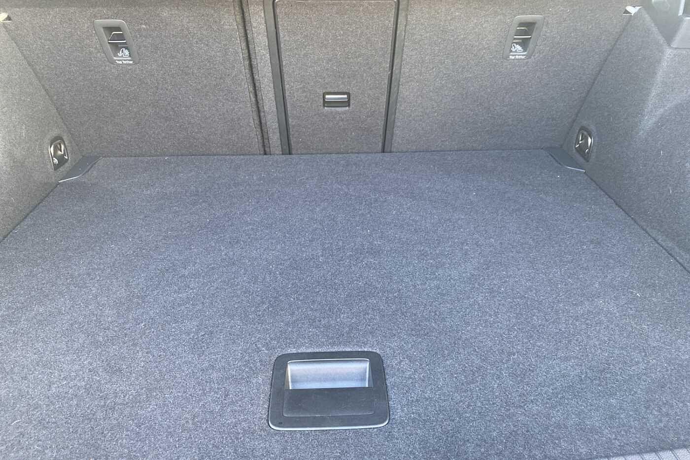 Used Volkswagen T-Roc 2023 for sale - 77549678: Photo 10