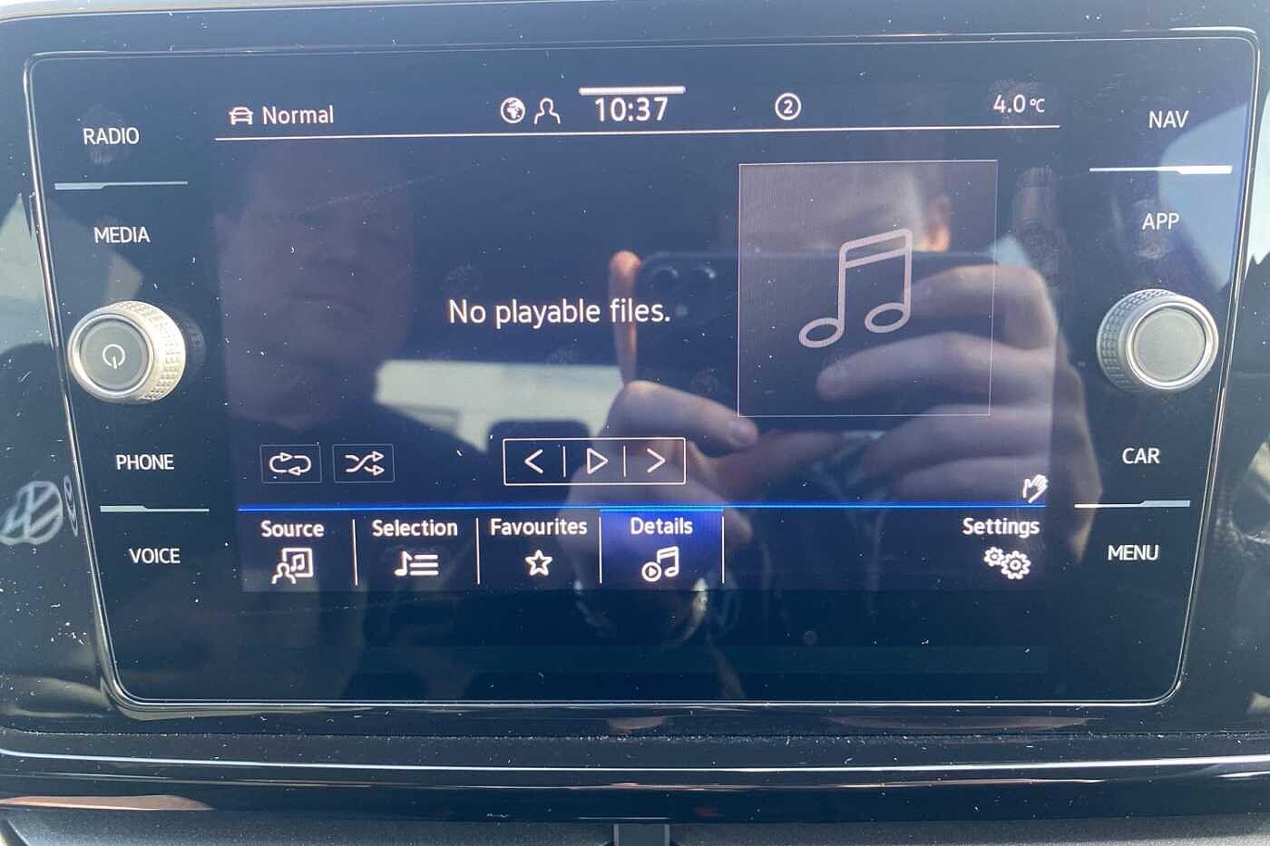 Used Volkswagen T-Roc 2023 for sale - 77549678: Photo 16