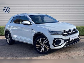 Used Volkswagen T-Roc 2023 for sale - 77549678: Photo