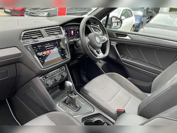 Used Volkswagen Tiguan Allspace 2021 for sale - 77839679: Photo