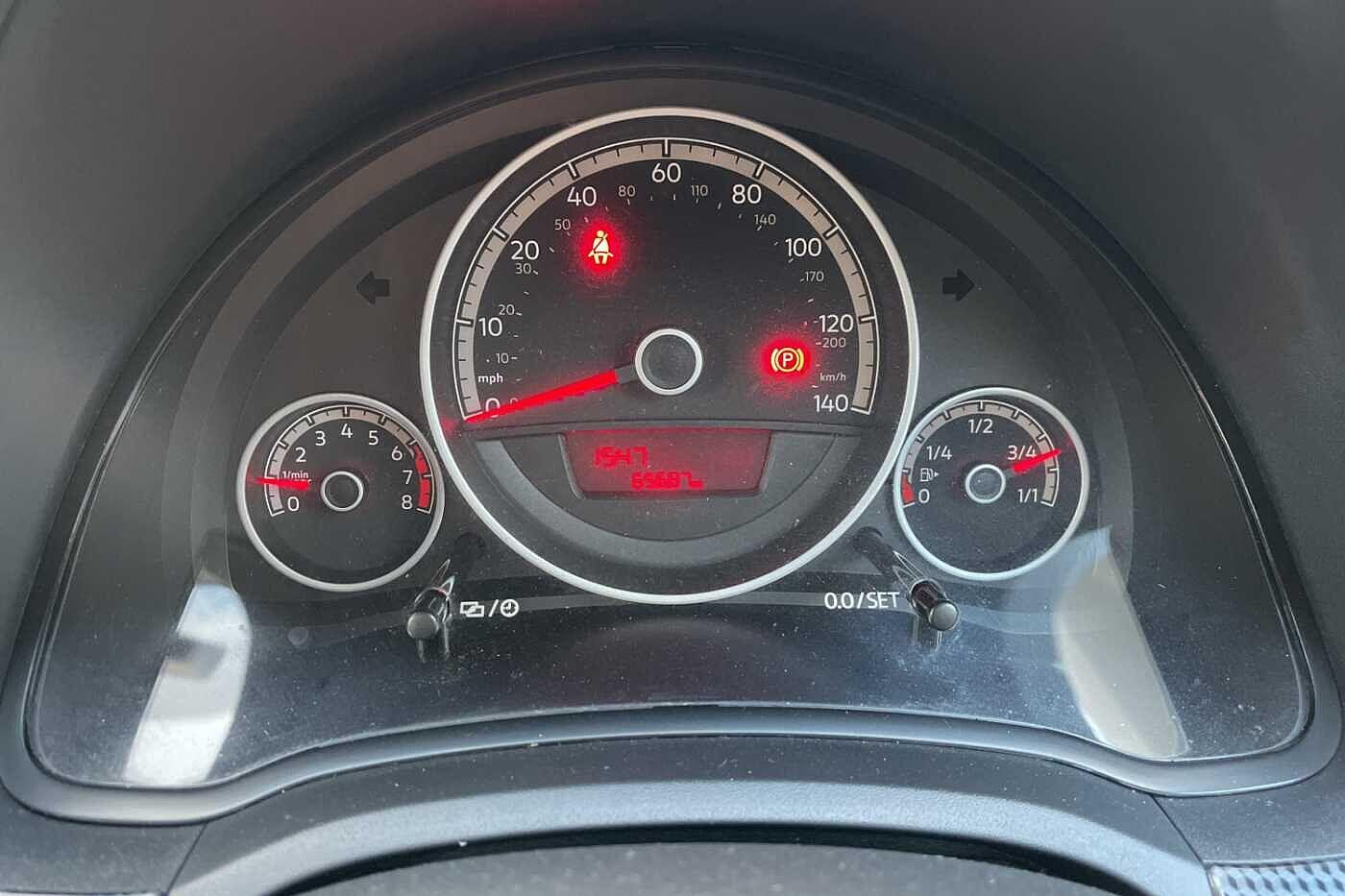 Used Volkswagen up! 2018 for sale - 77040406: Photo 13