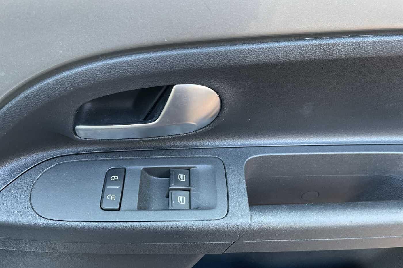 Used Volkswagen up! 2018 for sale - 77040406: Photo 19