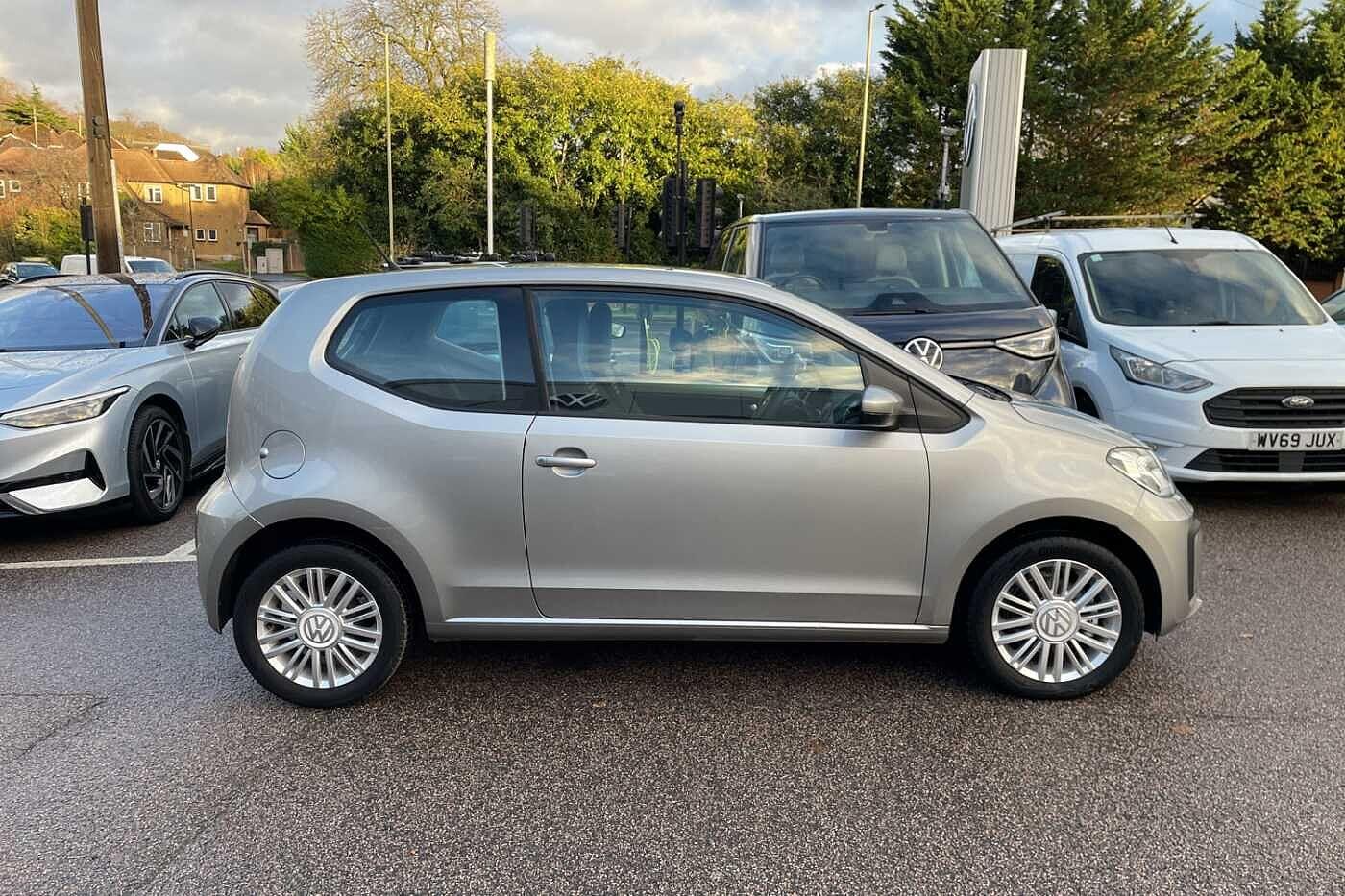 Used Volkswagen up! 2018 for sale - 77040406: Photo 20